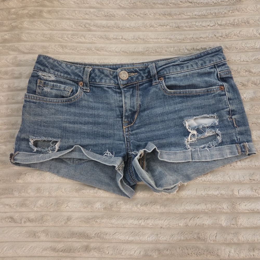 Aeropostale Denim Shorts Size 4 Blue Jean Distressed Ripped Cuffed Low Rise y2k - Picture 1 of 10